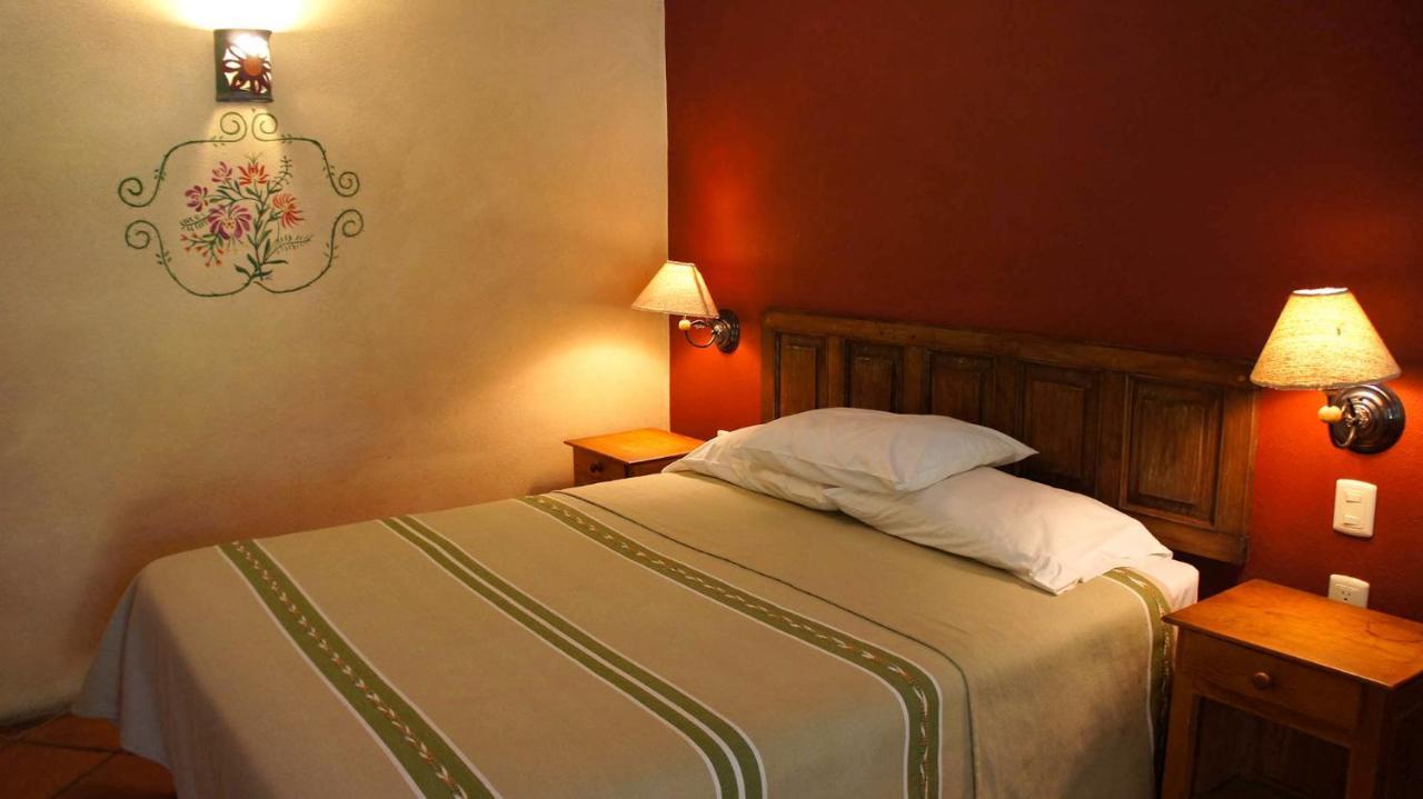 Villa Patzcuaro Garden Hotel المظهر الخارجي الصورة