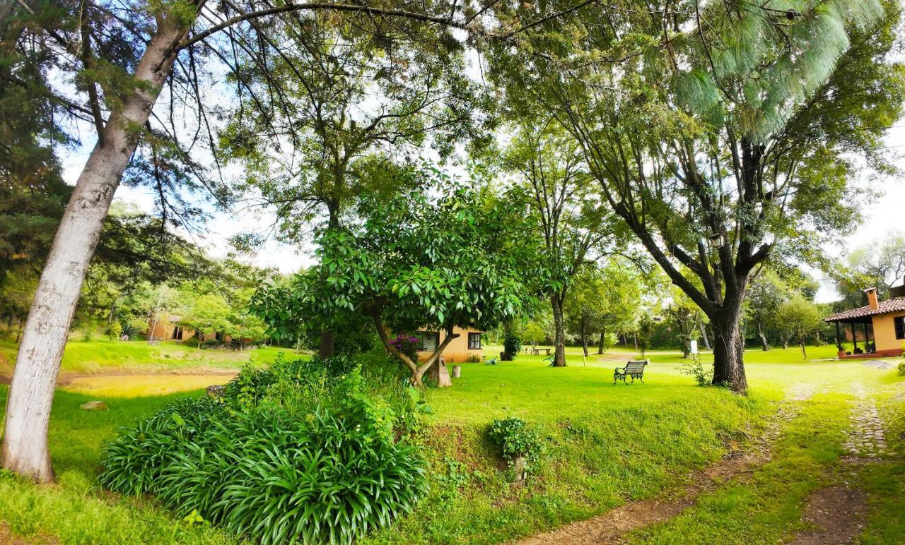 Villa Patzcuaro Garden Hotel المظهر الخارجي الصورة